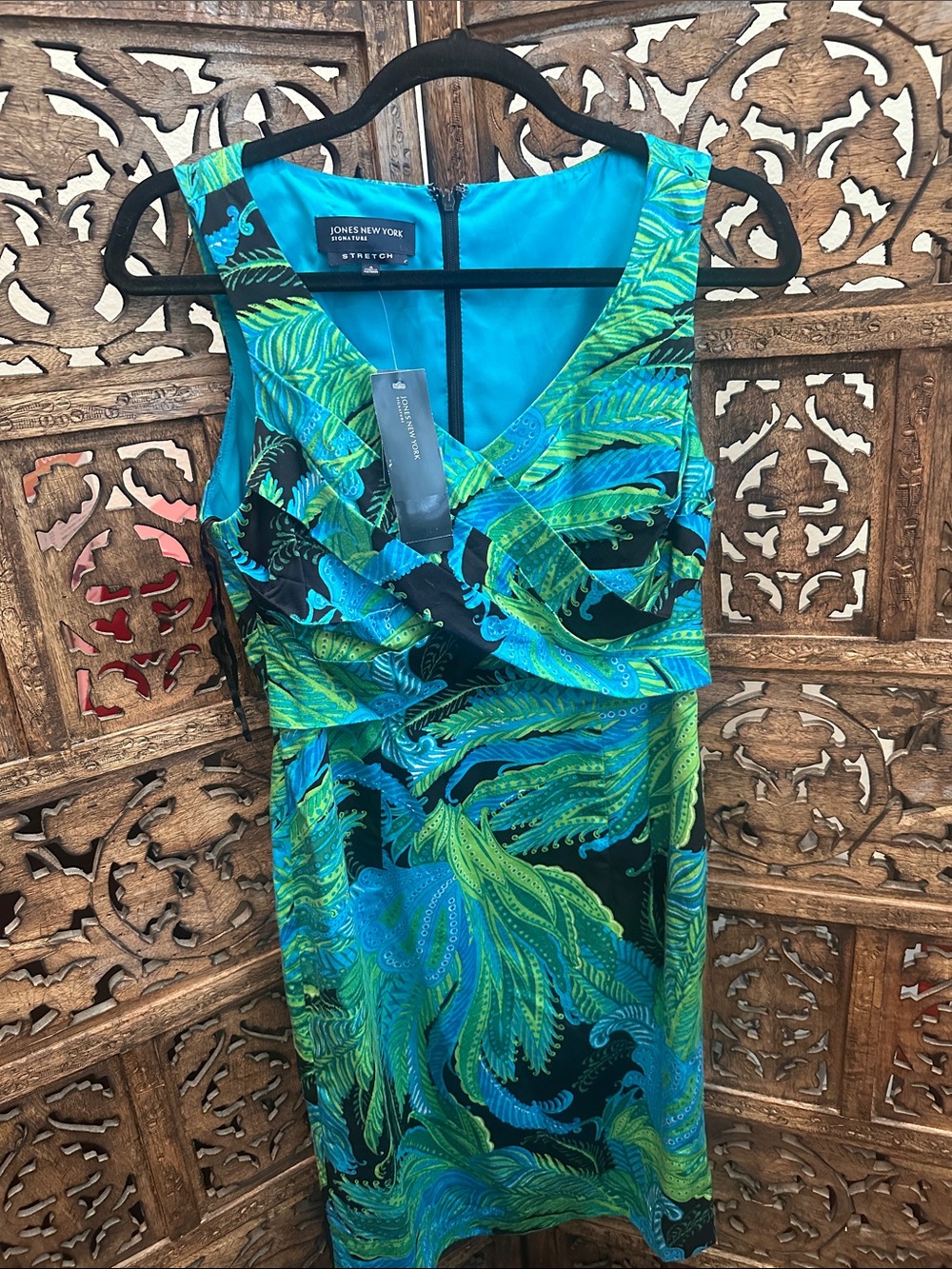 Jones New York Teal, Blue & Green Printed Sleeveless Dress size 4